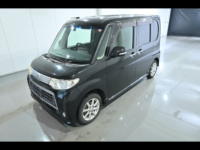 DAIHATSU TANTO 2012