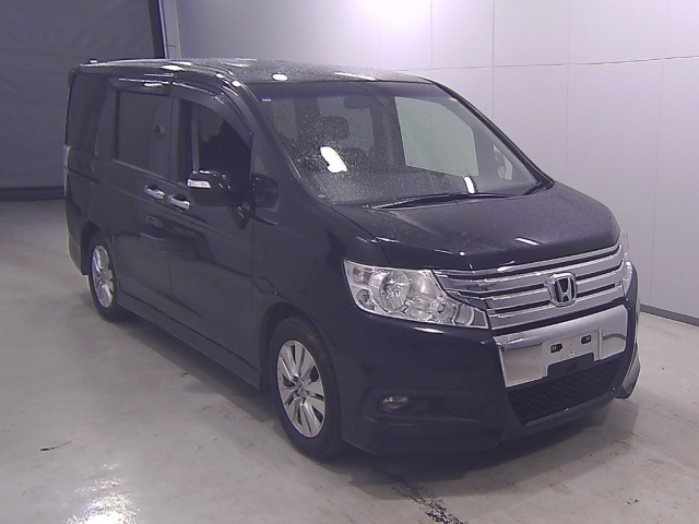 HONDA STEP WAGON 2009