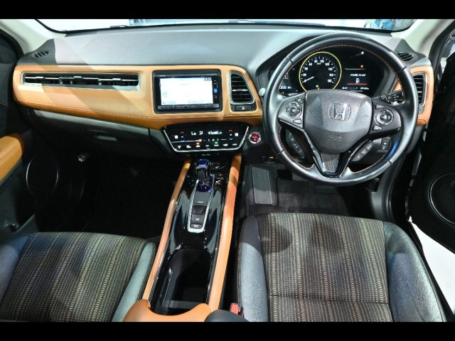 HONDA VEZEL 2017