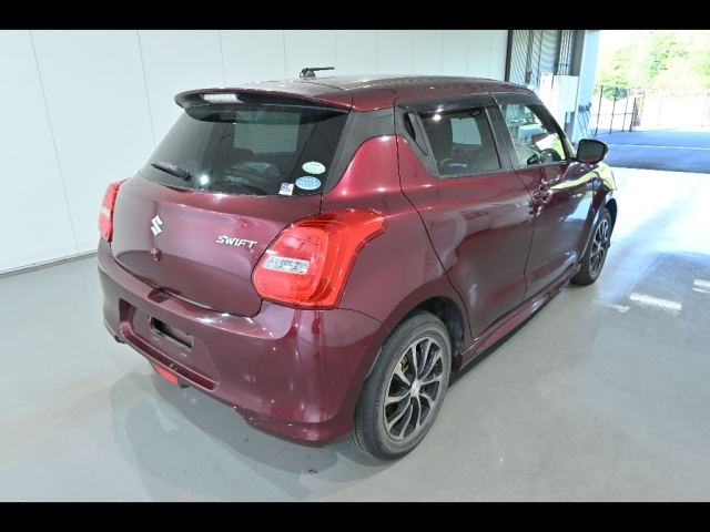 SUZUKI SWIFT 2019
