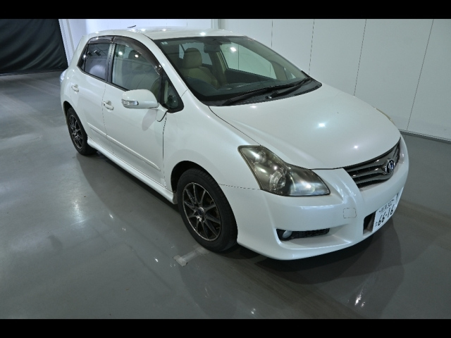TOYOTA BLADE 2009