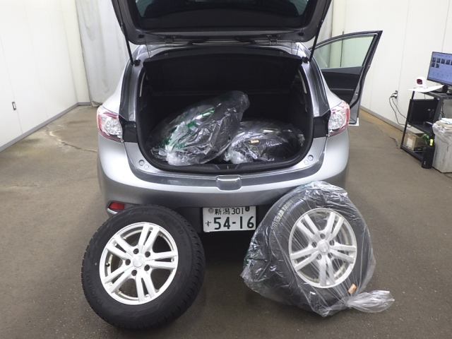 MAZDA AXELA 2013
