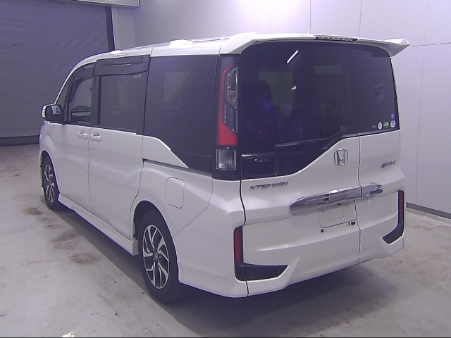 HONDA STEP WAGON 2019