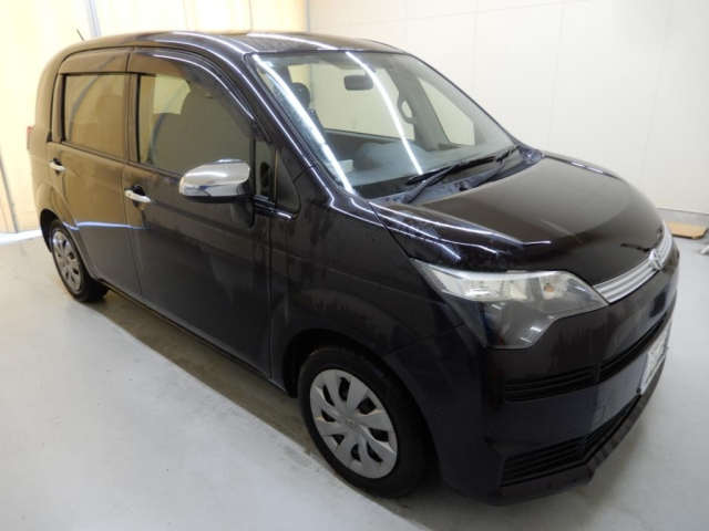TOYOTA SPADE 2015