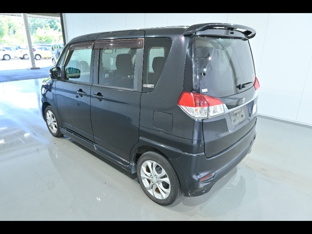 SUZUKI SOLIO 2013