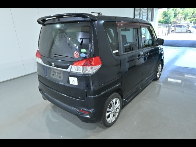 SUZUKI SOLIO 2013