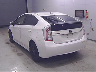TOYOTA PRIUS 2014