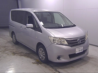 NISSAN SERENA 2011