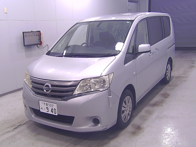 NISSAN SERENA 2011