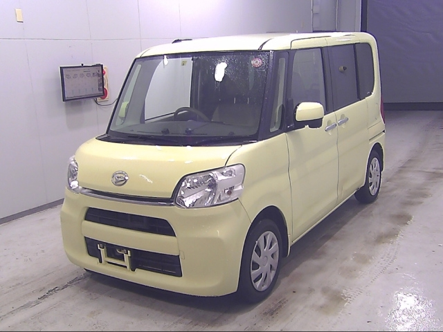 DAIHATSU TANTO 2014