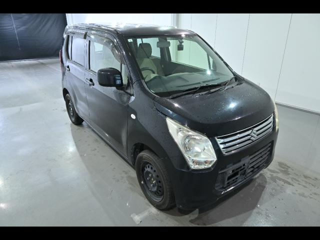SUZUKI WAGON R 2013