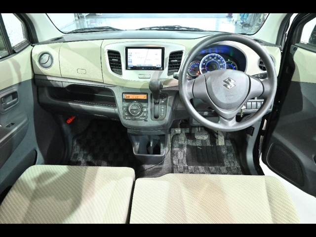 SUZUKI WAGON R 2013
