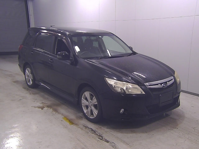 SUBARU EXIGA 2012