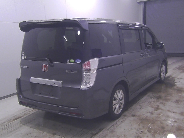 HONDA STEP WAGON 2011