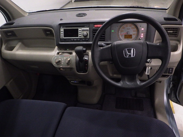 HONDA LIFE 2009