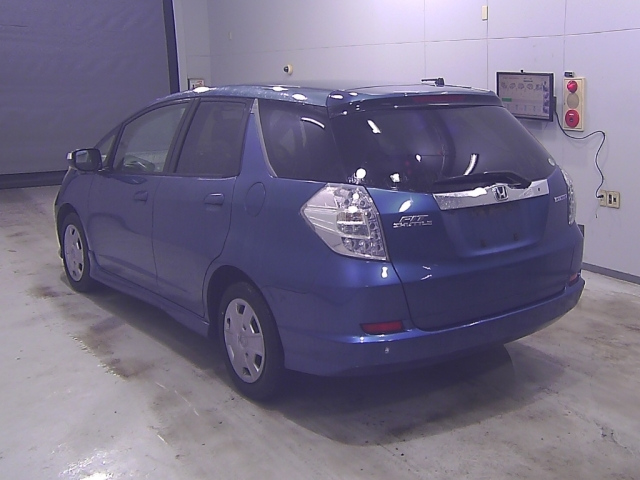 HONDA FIT SHUTTLE 2011