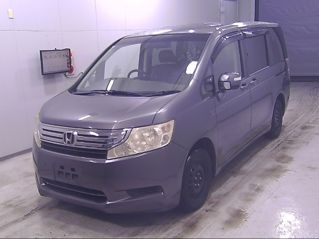 HONDA STEP WAGON 2010
