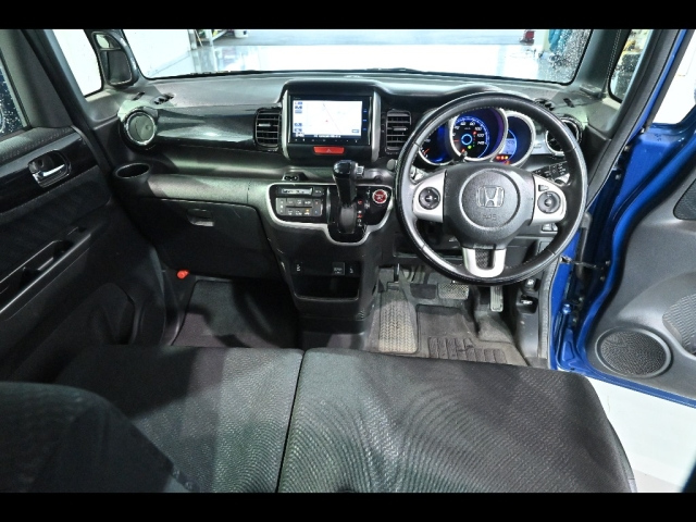 HONDA N BOX 2014