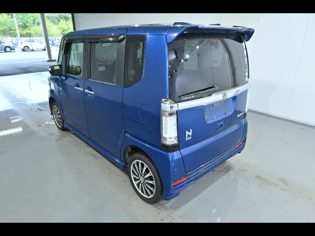 HONDA N BOX 2014