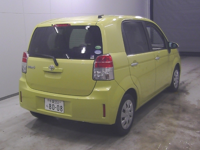 TOYOTA SPADE 2014