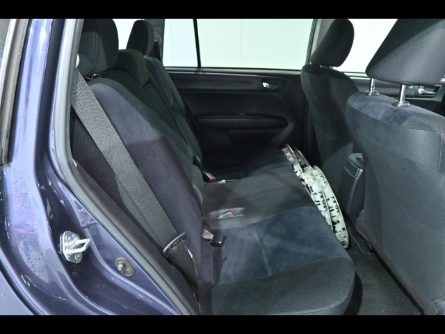 TOYOTA COROLLA FIELDER 2013