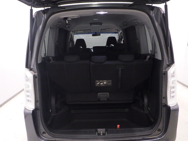 HONDA STEP WAGON 2013