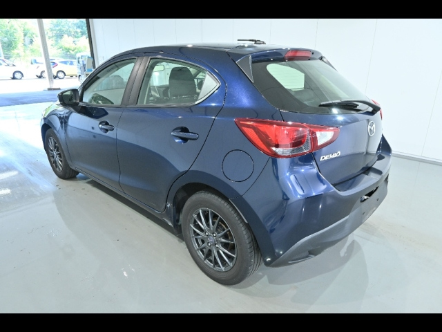 MAZDA DEMIO 2017