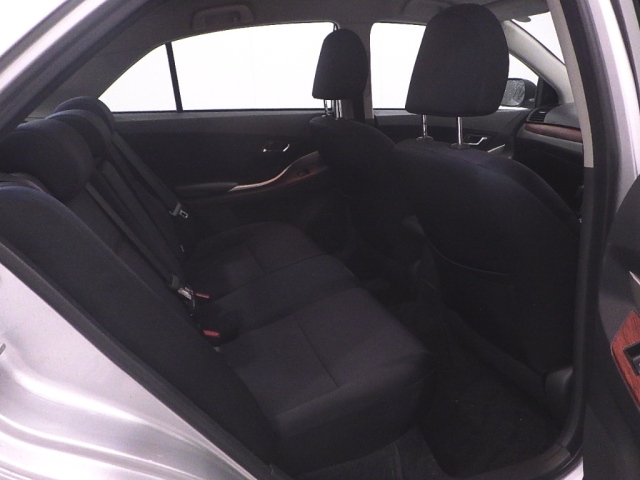TOYOTA PREMIO 2010