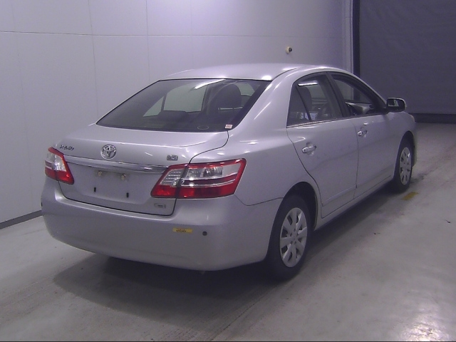 TOYOTA PREMIO 2010