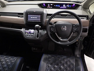 HONDA FREED 2022