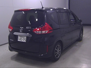 HONDA FREED 2022