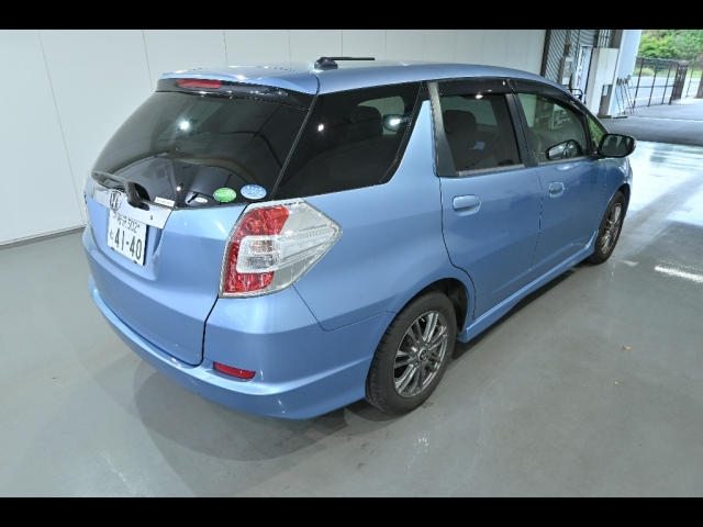 HONDA FIT SHUTTLE 2013