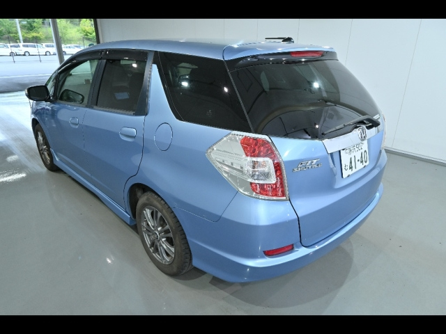 HONDA FIT SHUTTLE 2013