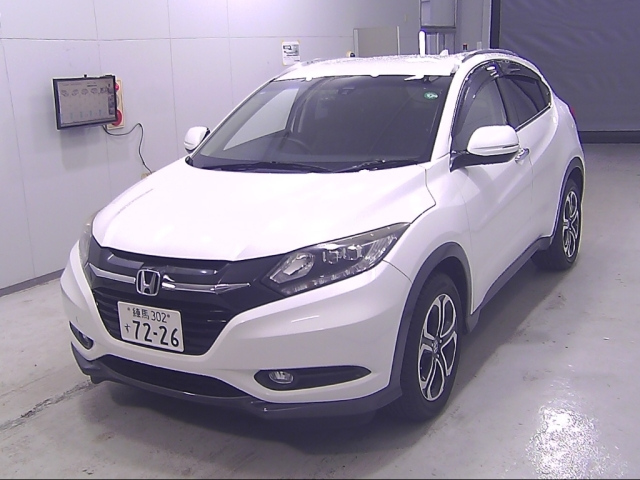 HONDA VEZEL 2015