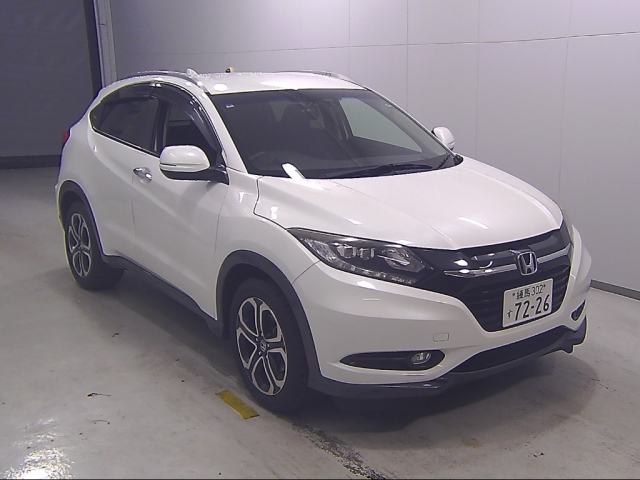 HONDA VEZEL 2015