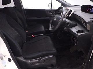 HONDA FREED 2012