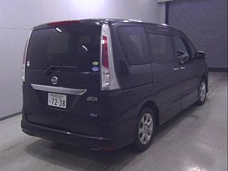 NISSAN SERENA 2011
