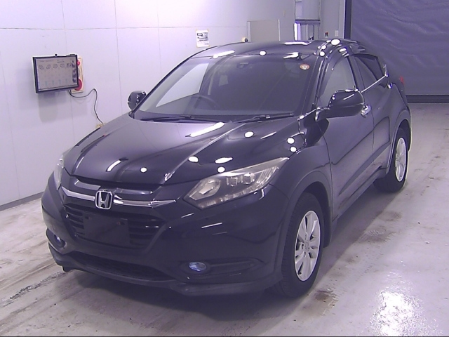 HONDA VEZEL 2015