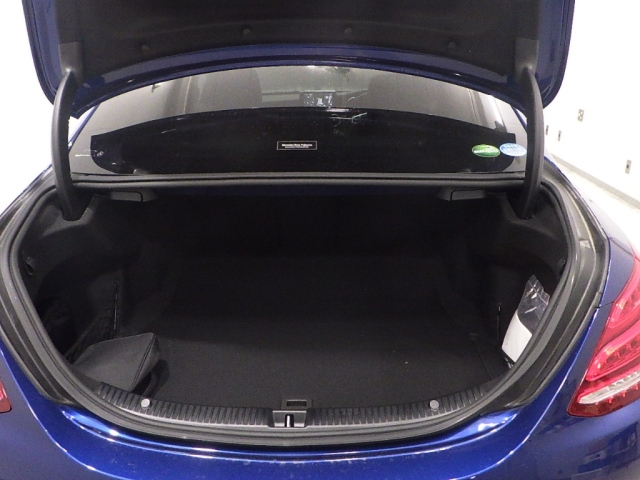 MERCEDES BENZ C CLASS 2017