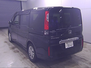 HONDA STEP WAGON 2015