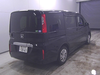 HONDA STEP WAGON 2015
