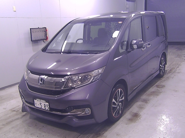 HONDA STEP WAGON 2015