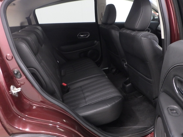 HONDA VEZEL 2015