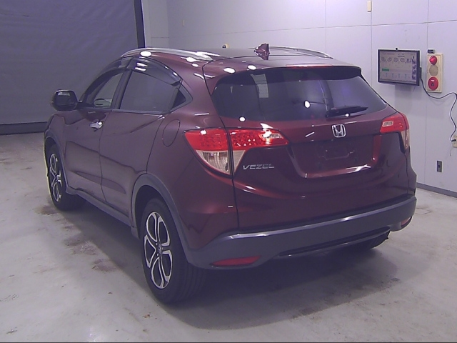 HONDA VEZEL 2015