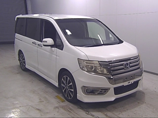 HONDA STEP WAGON 2012