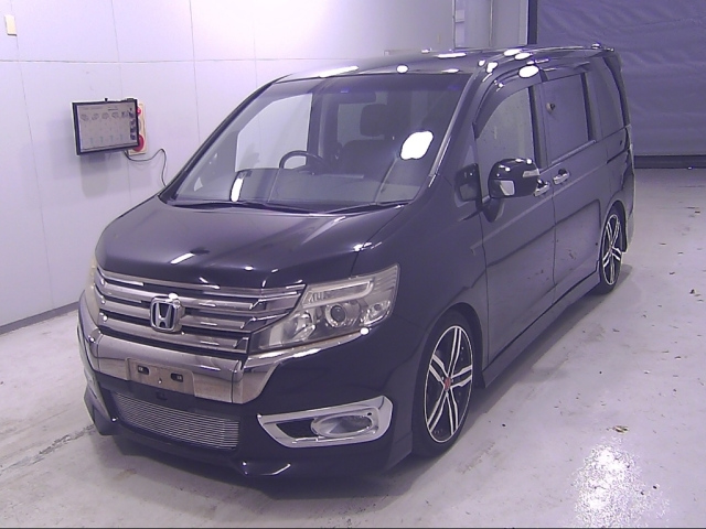 HONDA STEP WAGON 2012