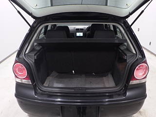 VOLKSWAGEN POLO 2008