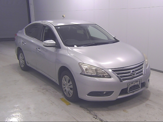 NISSAN SYLPHY 2012