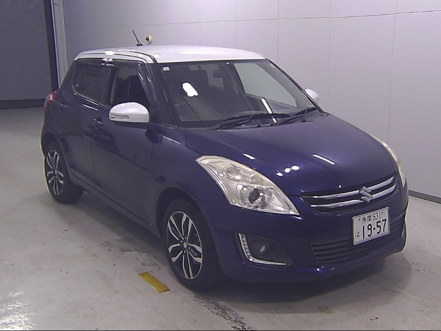 SUZUKI SWIFT 2015