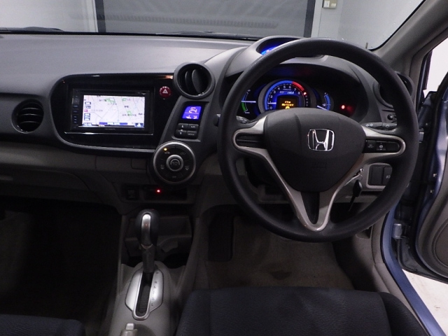 HONDA INSIGHT 2011